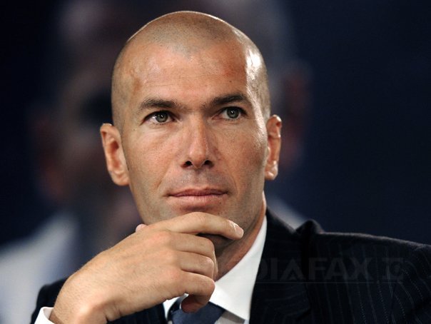 Zinedine Zidane se intoarce la prima iubire va prelua nationala Frantei si il va antrena pe Mbappe