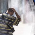 vreme extrema nopti tropicale si furtuni puternice in bucuresti