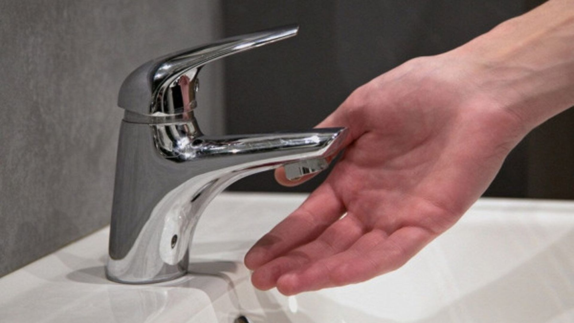 ALERTA in Cluj Napoca Mai multe strazi vor ramane fara apa potabila din causa unor avarii Cand este estimata reluarea furnizarii