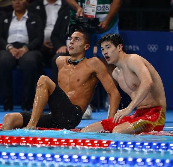 Alianta neasteptata inainte de Europene David Popovici beneficiaza de colaborarea cu marele sau rival