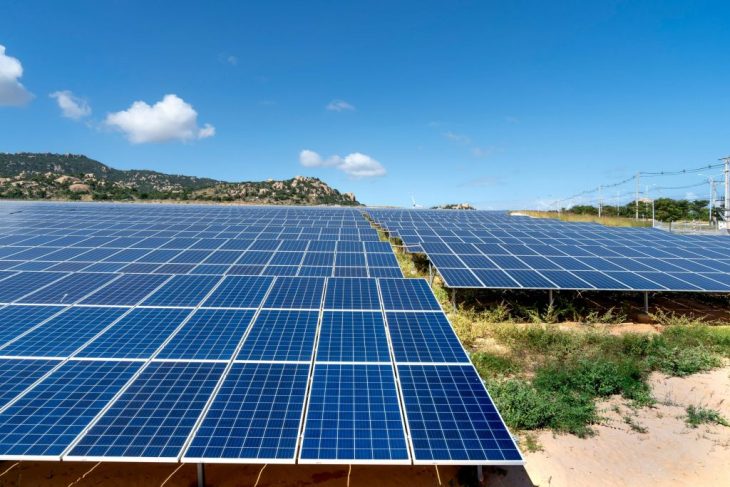 Asociatia Prosumatorilor cere TVA zero pentru sistemele fotovoltaice si baterii Romania nu poate astepta ploaia pentru a obtine energie sigura