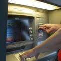 Atentie la apelurile false care pretind ca provin de la BNR Trei suspecti au fost suprinsi in flagrant in Bucuresti