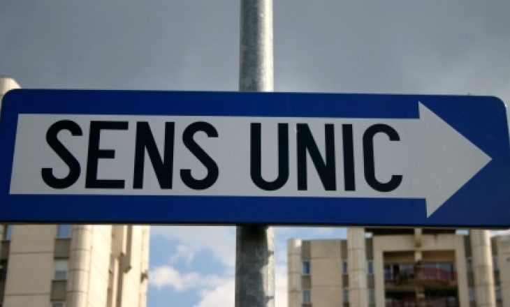Atentie soferi din Cluj Napoca Sens unic nou intr un cartier incepand de miercuri O strada va permite circulatia doar pe directia de coborare