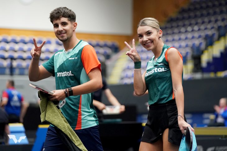 Bernadette Szocs si Eduard Ionescu progreseaza in optimile de finala la Europe Smash 2026