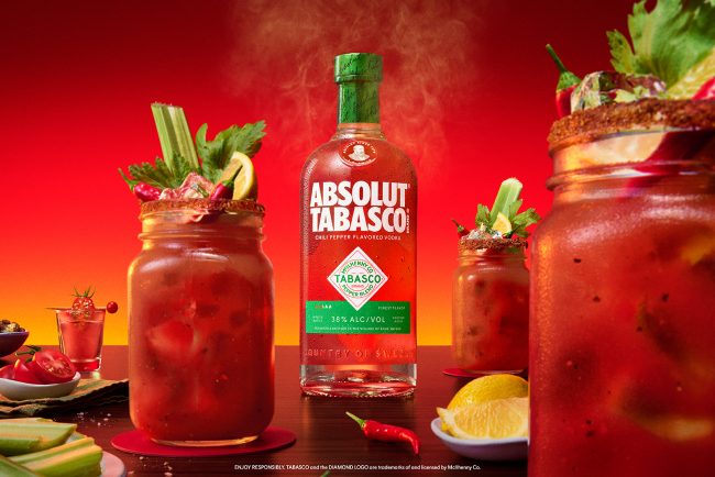 Bucurestiul a ales caldura ABSOLUT TABASCO se lanseaza oficial in Romania P