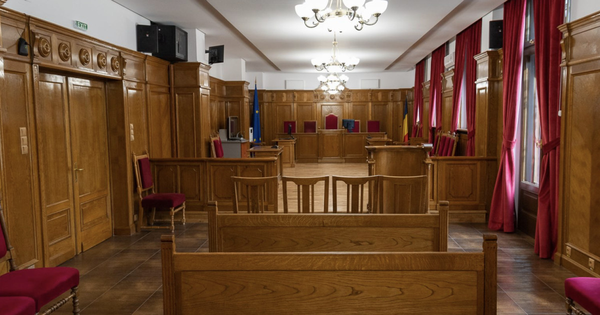 CCJ a prorogat pentru 20 august decizia finala in procesul cu Guvernul privind plata restantelor