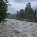 Cluj Napoca sub avertizare de cod galben de inundatii avertizarea va incepe joi la pranz hidrologii atentioneaza ca paraiile care de obicei sunt aproape secate ar putea sa se umple