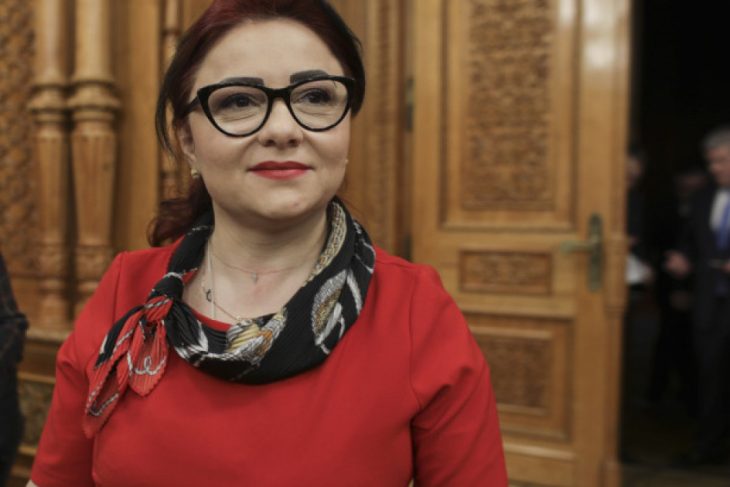 Cristina Traila liberal este audita la DNA Iasi A fost pusa sub acuzare in cazul lui Fanel Bogos