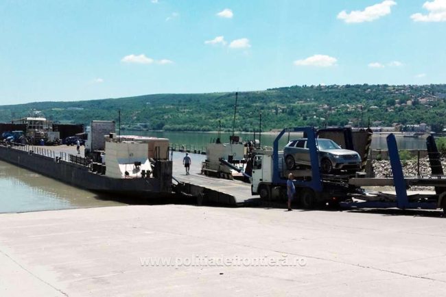 Cursa de bac Calarasi Ostrov Silistra a fost suspendata temporar din cauza debitului scazut al Dunarii