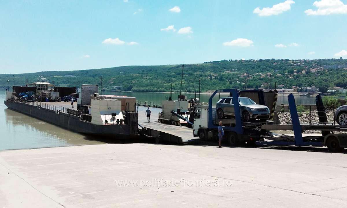 Cursa de bac Calarasi Ostrov Silistra a fost suspendata temporar din cauza debitului scazut al Dunarii