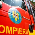 Doua masini distruse aproape complet intr un incendiu in parcarea din Oradea Alte doua autoturisme au fost afectate de flacari