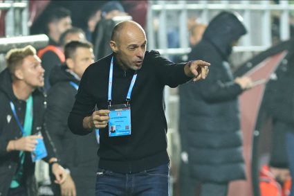 FC Argeș, lider în Superliga României după 29 de ani. Bogdan Andone, antrenorul etapei a patra.