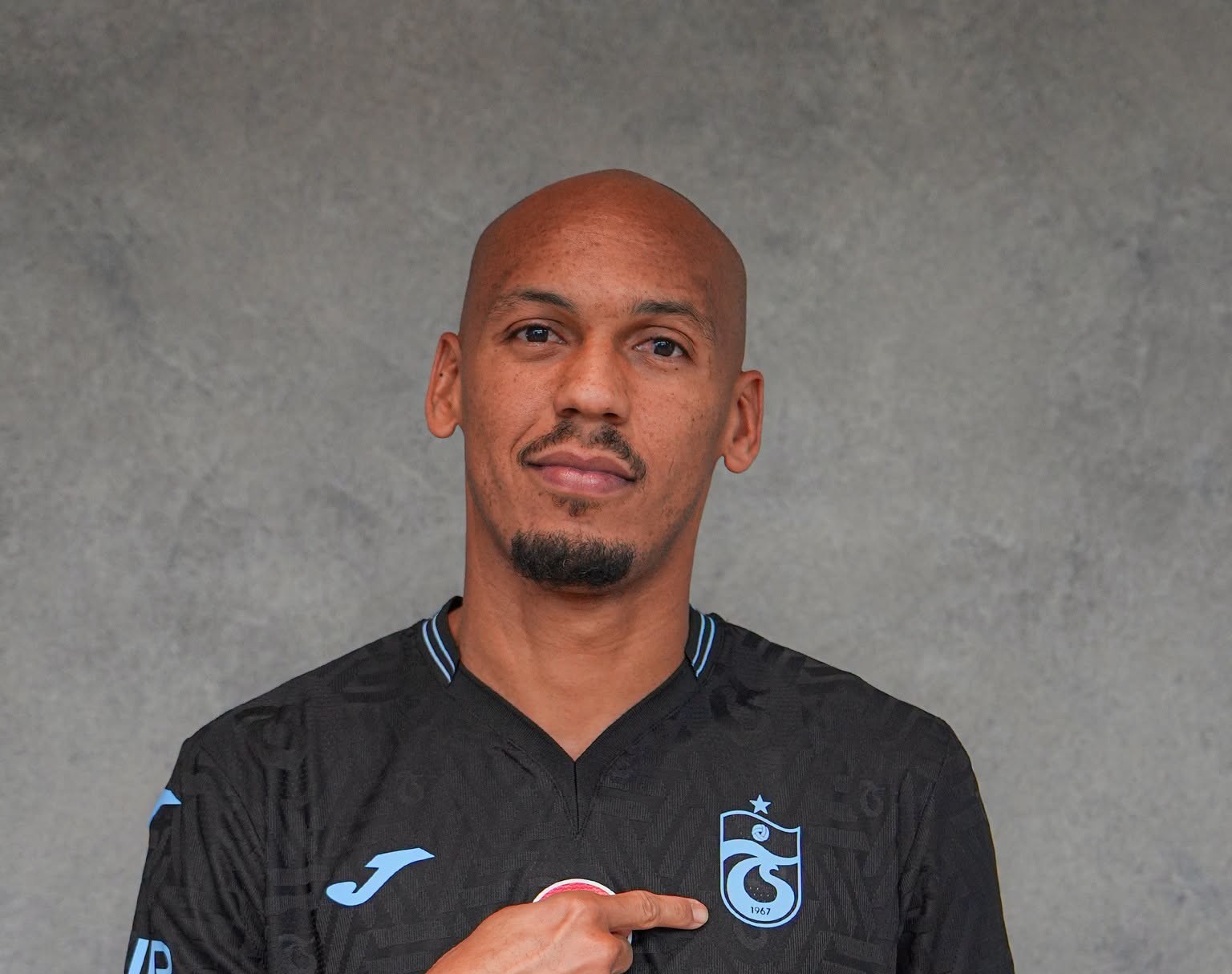 Fabinho se alatur lui Mohamed Salah la Trabzonspor Fosti castigatori ai Ligii Campionilor cu Liverpool