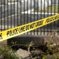 Incident surprins de mai multe camere un politist la volan loveste motocicleta unui adolescent aruncand o de pe sosea