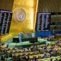 Ivonne Baki diplomata ecuadoriana candideaza pentru functia de conducere a ONU Opt candidati concur a pentru a l succede pe Guterres
