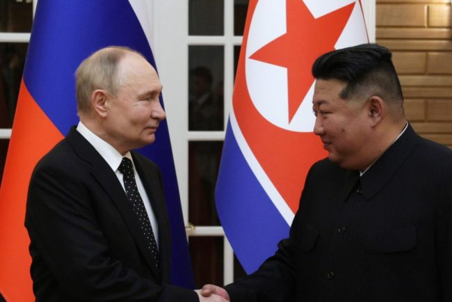 Kim Jong Un inchiriaza soldati lui Putin cu 2000 de dolari lunar Coreea de Nord obtine miliarde din razboiul Rusiei