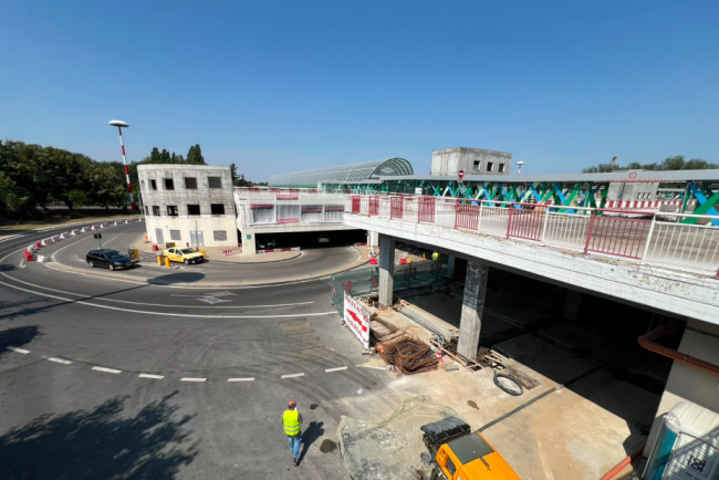 Lucrari amplo la Aeroportul Henri Coanda Parcarea Sosiri va fi inchisa temporar Ce alternative au pasagerii