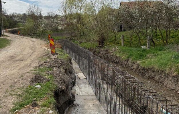 Lucrarile avanseaza pe santierul dintr o comuna din Cluj Modernizarea infrastructurii rutiere intra intr o noua etapa