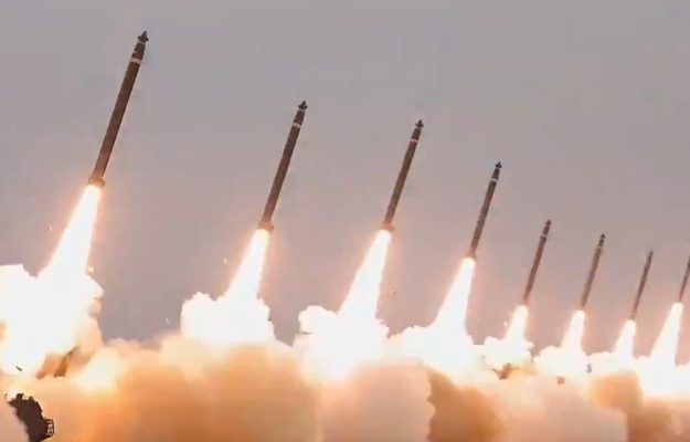 Nu doar rafinariile sunt vizate centrele de date AI au devenit noua tinta in conflictul dintre Iran si SUA