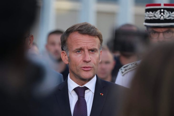 O instanta din Franta anuleaza interdictia de acces la retelele sociale pentru minorii sub 15 ani