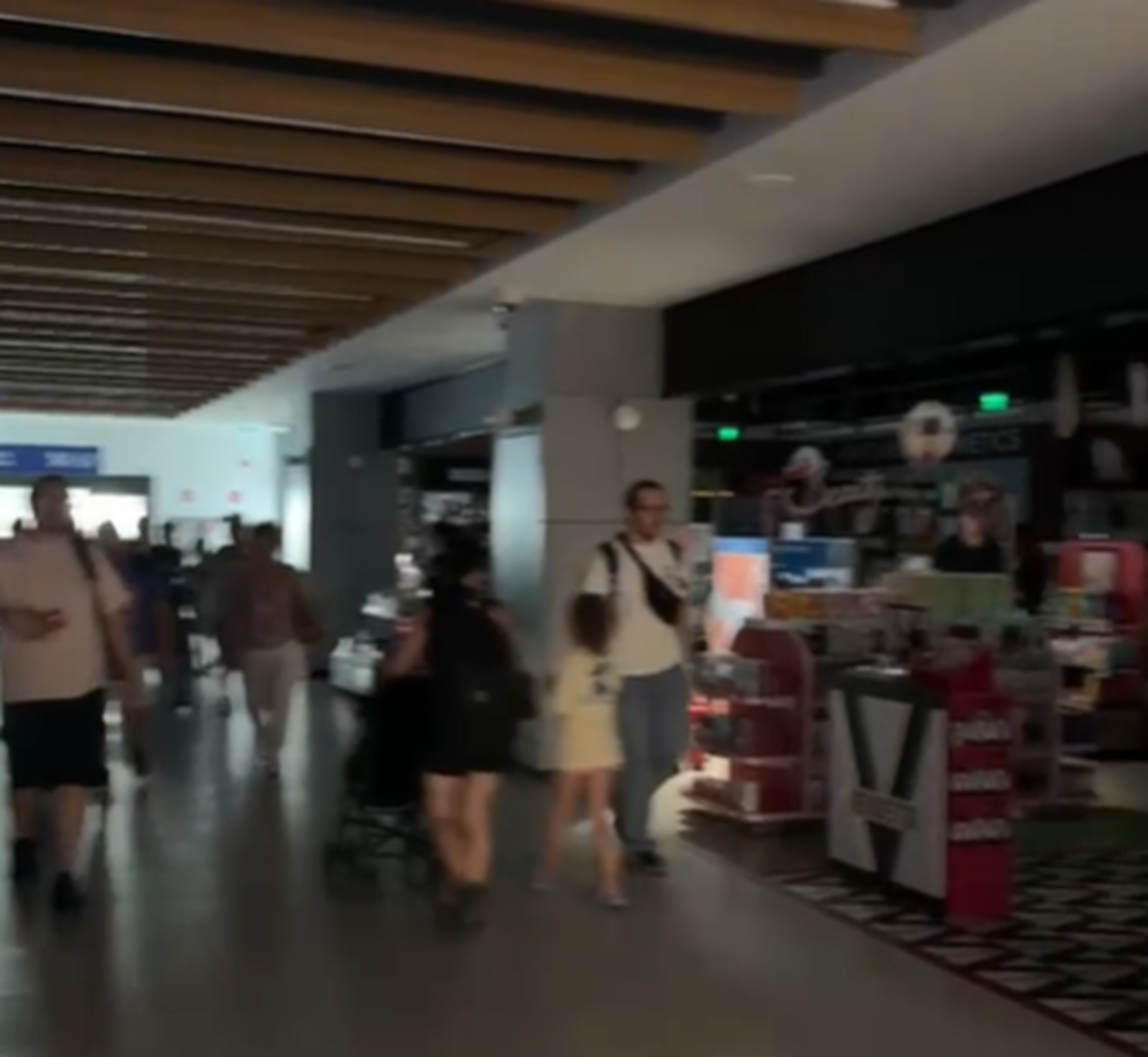 Pana de curent majora in Bucuresti Alimentarea cu energie electrica a fost oprita inclusiv la Aeroportul Otopeni