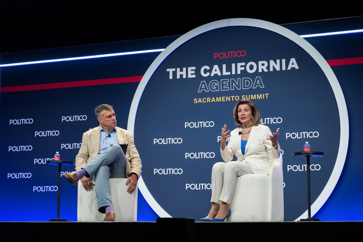 Pelosi Cei care erau la curent cu declinul lui Biden ar fi trebuit sa intervina