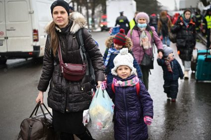 Peste 4,4 milioane de ucraineni beneficiază de protecție temporară în UE, România ocupând locul 5 printre țările gazdă.