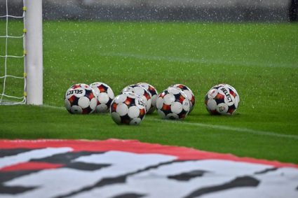 Petrolul și FCSB, amendate cu câte 5000 de lei din cauza incidentelor din Superligă