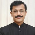 Piedone al Indiei socheaza Mumbaiul castigand celebritate dupa inspectiile efectuate la restaurante si hoteluri