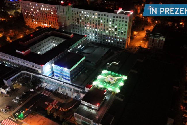 Preamira nationala Unul dintre cele mai mari spitale din Romania are o parcare supraetajata cu heliport lifturi exterioare si pasarela