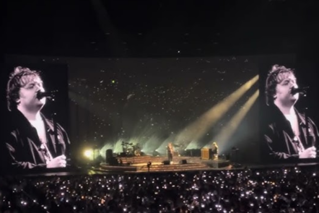 Programul complet UNTOLD 2026 pentru weekend Ce poti urma la fiecare scena in zilele de azi si maine Concertul mult asteptat al lui Lewis Capaldi
