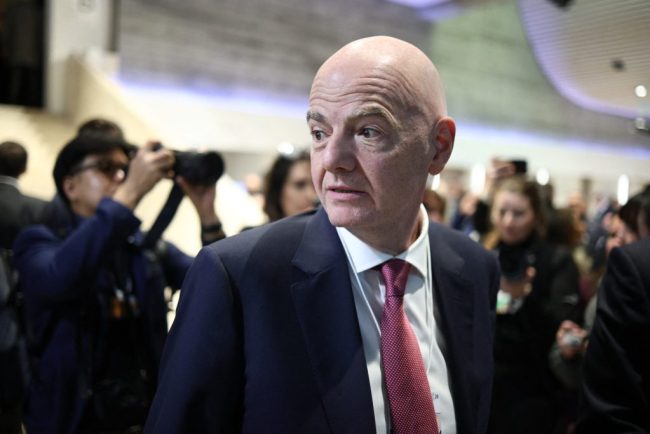 Reuters Trei confederatii analizeaza posibilitatea de a initia un vot de neincredere pentru a l demite pe Infantino din conducerea FIFA