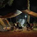 Scandal intr un satuc cu 17 case unde sau infiintat cinci campinguri in mai putin de un an Localnicii ies la protest