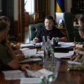 Tentativa de asasinat asupra unui comandant militar ucrainean Zelenski Vom raspunde acestui atac