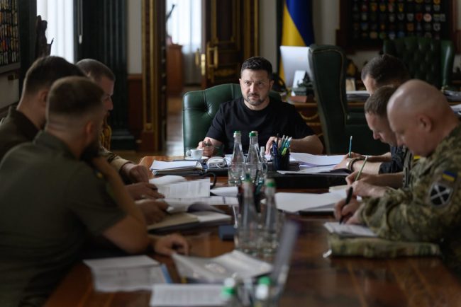 Tentativa de asasinat asupra unui comandant militar ucrainean Zelenski Vom raspunde acestui atac