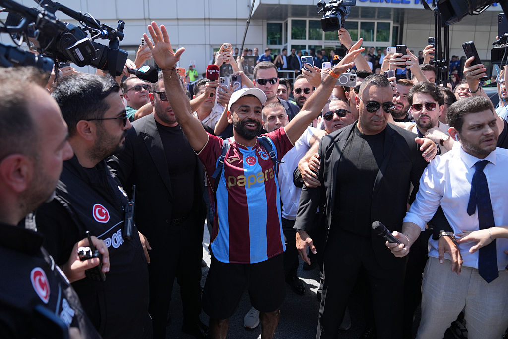 Trabzonspor a inchis orasul pentru Salah Primirea impresionanta care a surprins chiar si legenda de la Liverpool