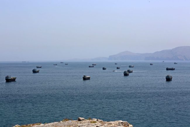 Traficul maritim prin Stramtoarea Ormuz a scazut cu 50 din cauza tensiunilor dintre SUA si Iran