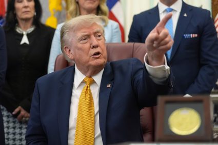 Trump a reușit să păstreze prețurile petrolului la un nivel scăzut. Totuși, această putere ar putea să nu dureze pentru totdeauna.