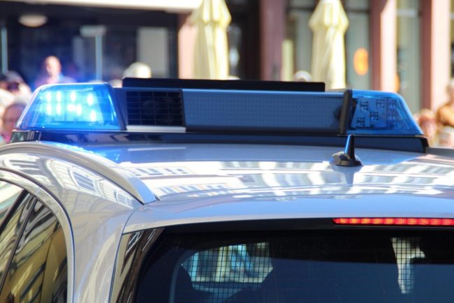 Ucraineanca expulzata dupa ce a mucat un politist Barbatul a fost internat la spitalul de boli infectioase