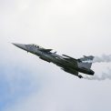 Un avion de vanatoare din Ungaria s a prabusit iar aeronava care avea rachete la bord a luat foc