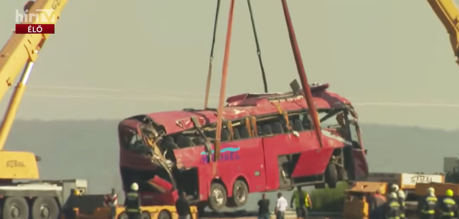 accident tragic in ungaria 12 morti si cel putin 10 raniti grav dupa rasturnarea unui autocar