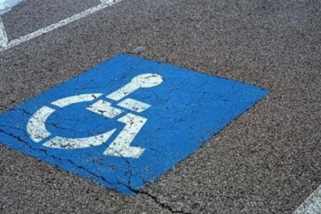apel catre primaria cluj napoca imbunatatiti numarul locurilor de parcare pentru persoanele cu dizabilitati in centrul orasului