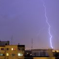 cod rosu de furtuni in alba si maramures anm informeaza despre ploile torentiale si descarcrile electrice