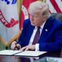 decizie fara precedent un portavion destinat sa poarte numele unui erou de la pearl harbor ar putea fi redenumit in cinstea lui trump