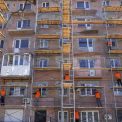 expansiune imobiliara in mariupolul ocupat noi complexe rezidentiale se ridica pe ruinele orasului devastat de rusia
