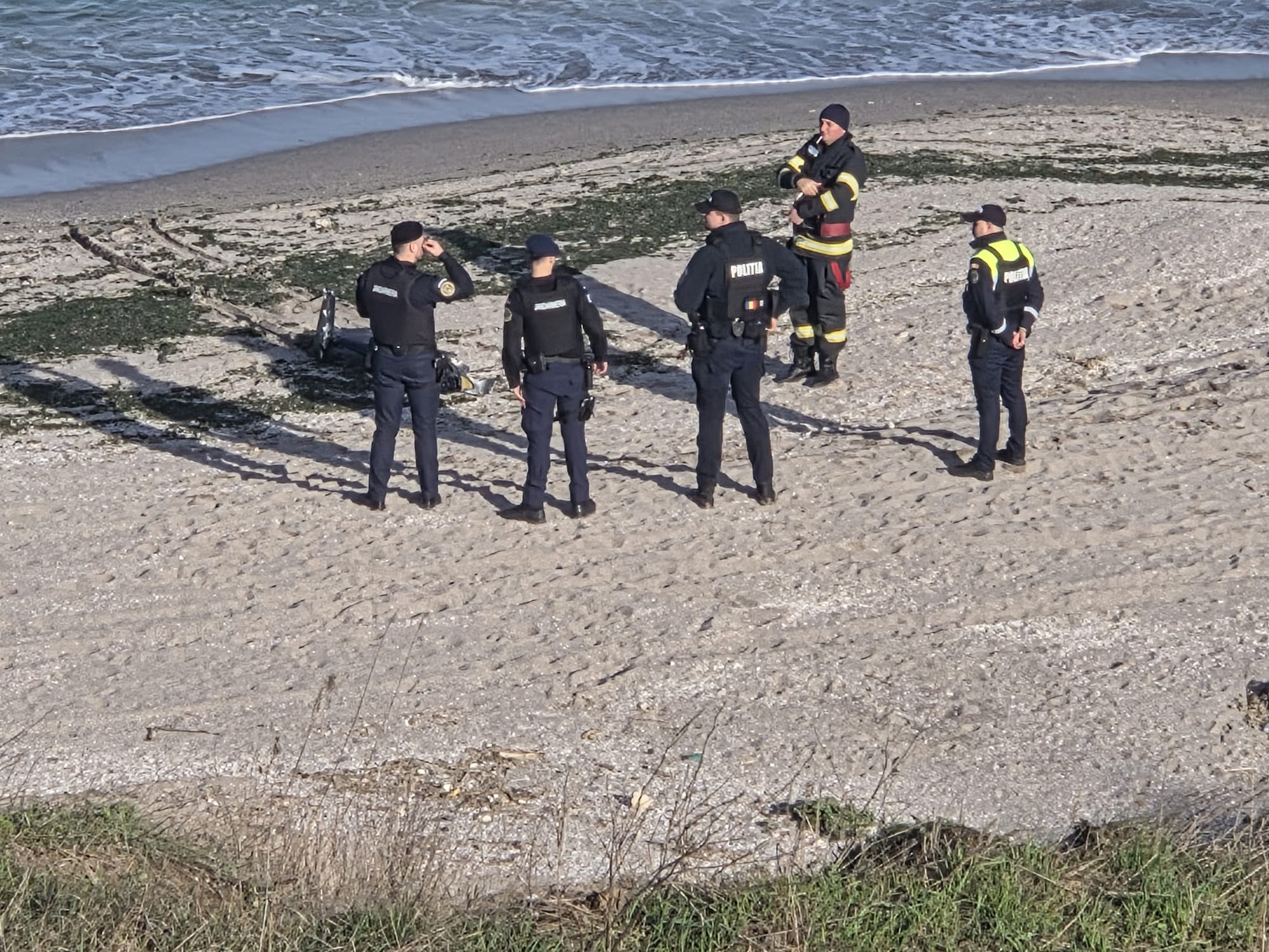 fragment de drona gasit in apropierea plajei tuzla mapn incarcatura exploziva identificata in componentele dronei de fabricatie ucraineana