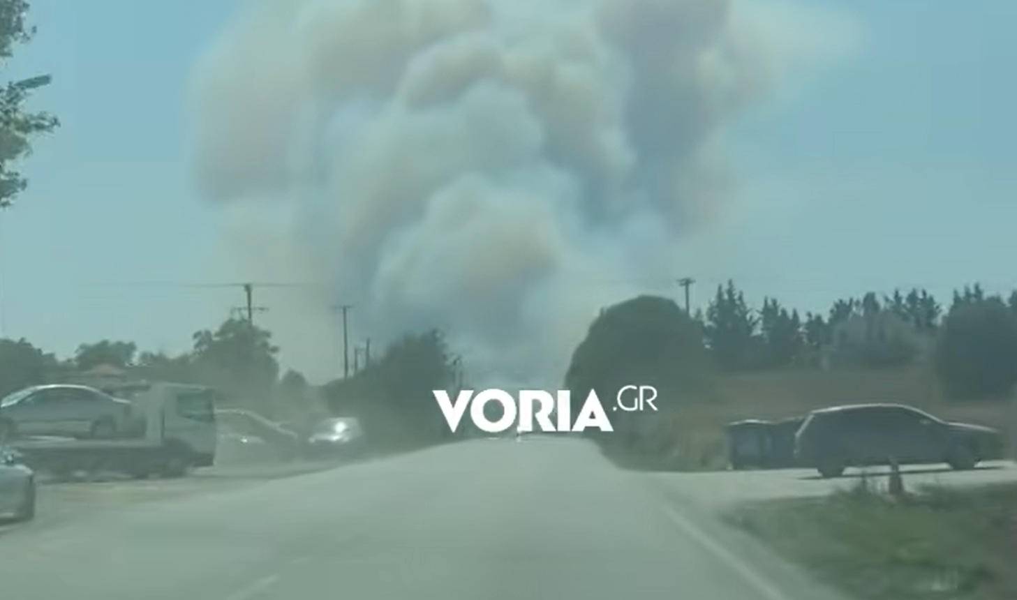 incendiu de amploare intr o zona din grecia apreciata de romani turistii au fost evacuati