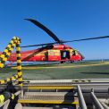 incident in zona neptun deep o persoana salvata cu un elicopter black hawk