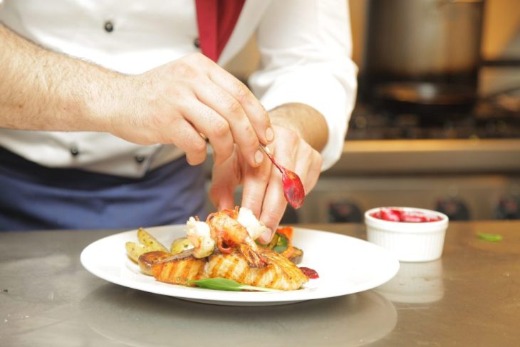 ntr un adevarat boom turistic restaurantele din Italia obtin profituri considerabile in timp ce angajatii nu beneficiaza deaceleasi castiguri