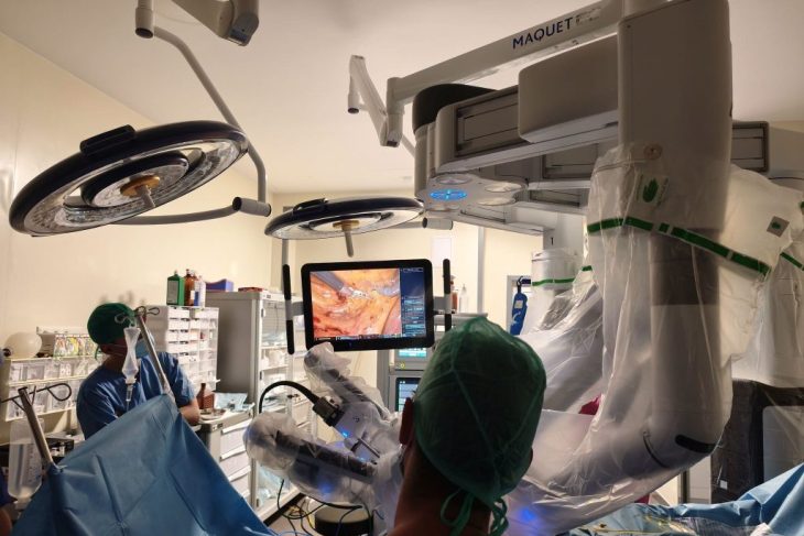 primele doua interventii chirurgicale la prostata realizate cu succes cu ajutorul roboticii la miercurea ciuc